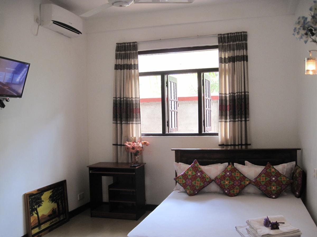 Miheen Hotel & Resort - Anuradhapura Mihintale Bagian luar foto